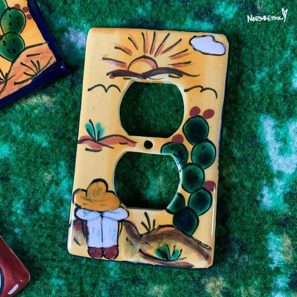 🚫SOLD•Ⓜ️🚫 Handmade Mexican Tile Outlet Cover - Picture 3 of 6